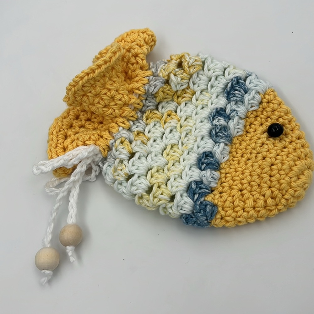 Handmade Fish-Shaped Soap Saver - Picture 3 of 4